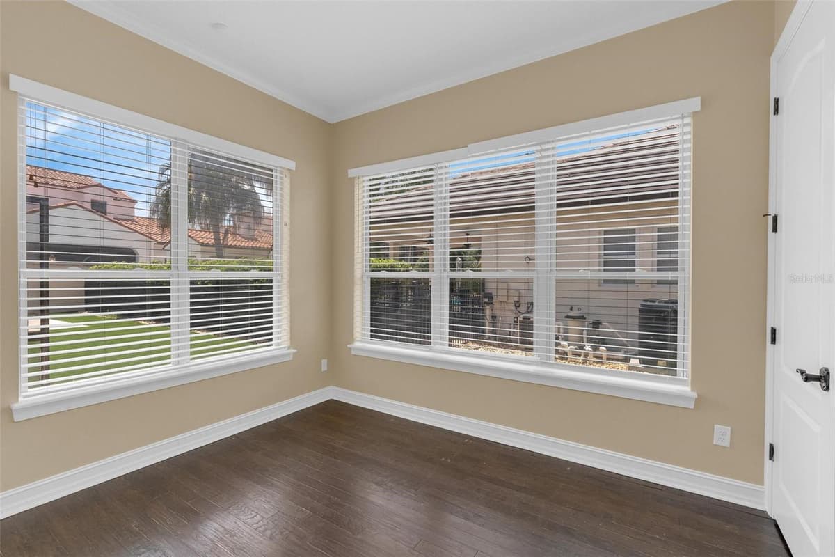 7231 SANGALLA DRIVE — photo 15 of 58