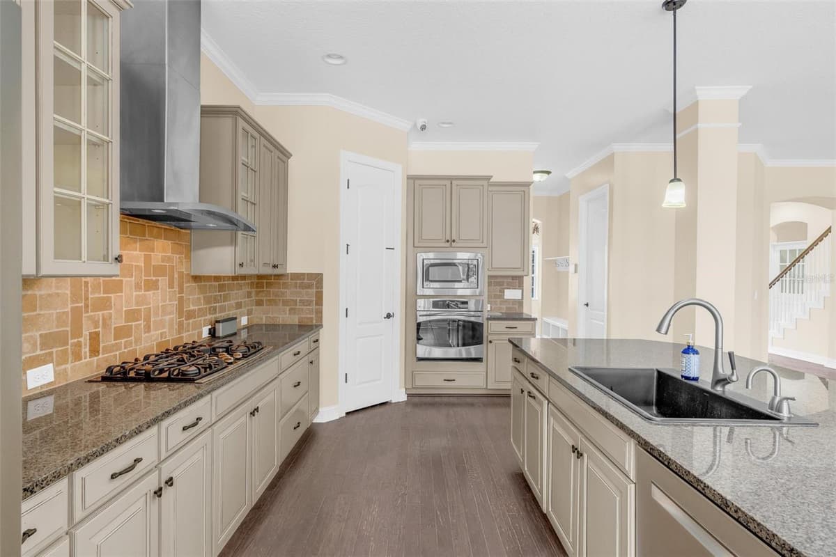 7231 SANGALLA DRIVE — photo 8 of 58