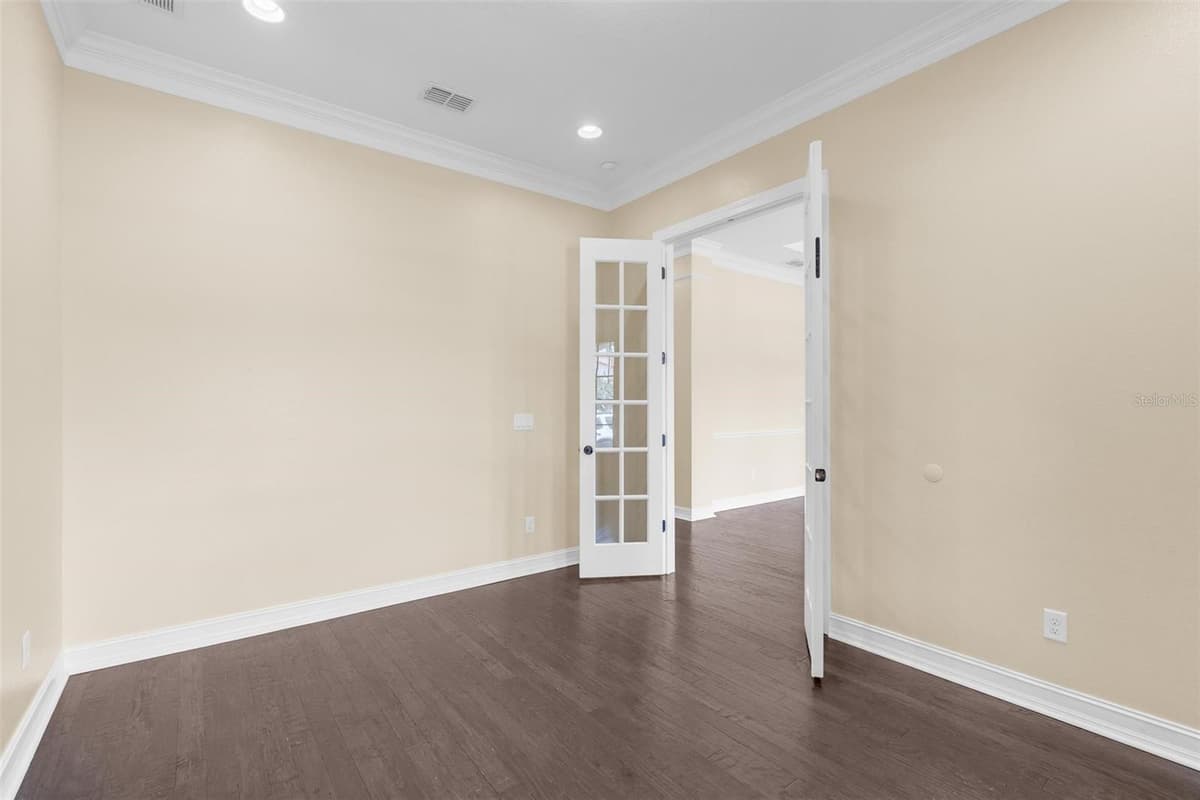 7231 SANGALLA DRIVE — photo 34 of 58