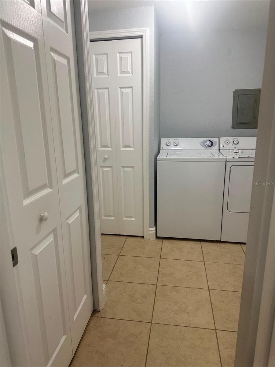 2106 AVALON ROAD — photo 10 of 10