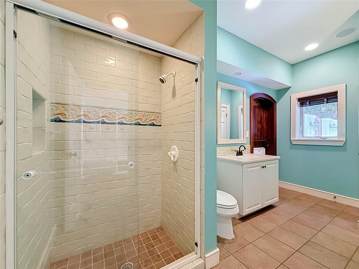 1850 OAK CREEK DRIVE — photo 28 of 72