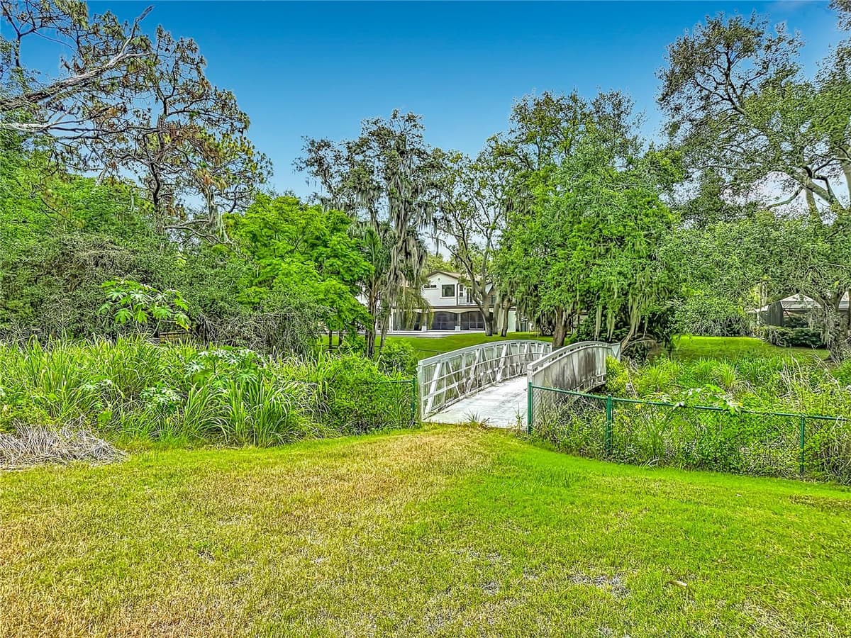 1850 OAK CREEK DRIVE — photo 64 of 72