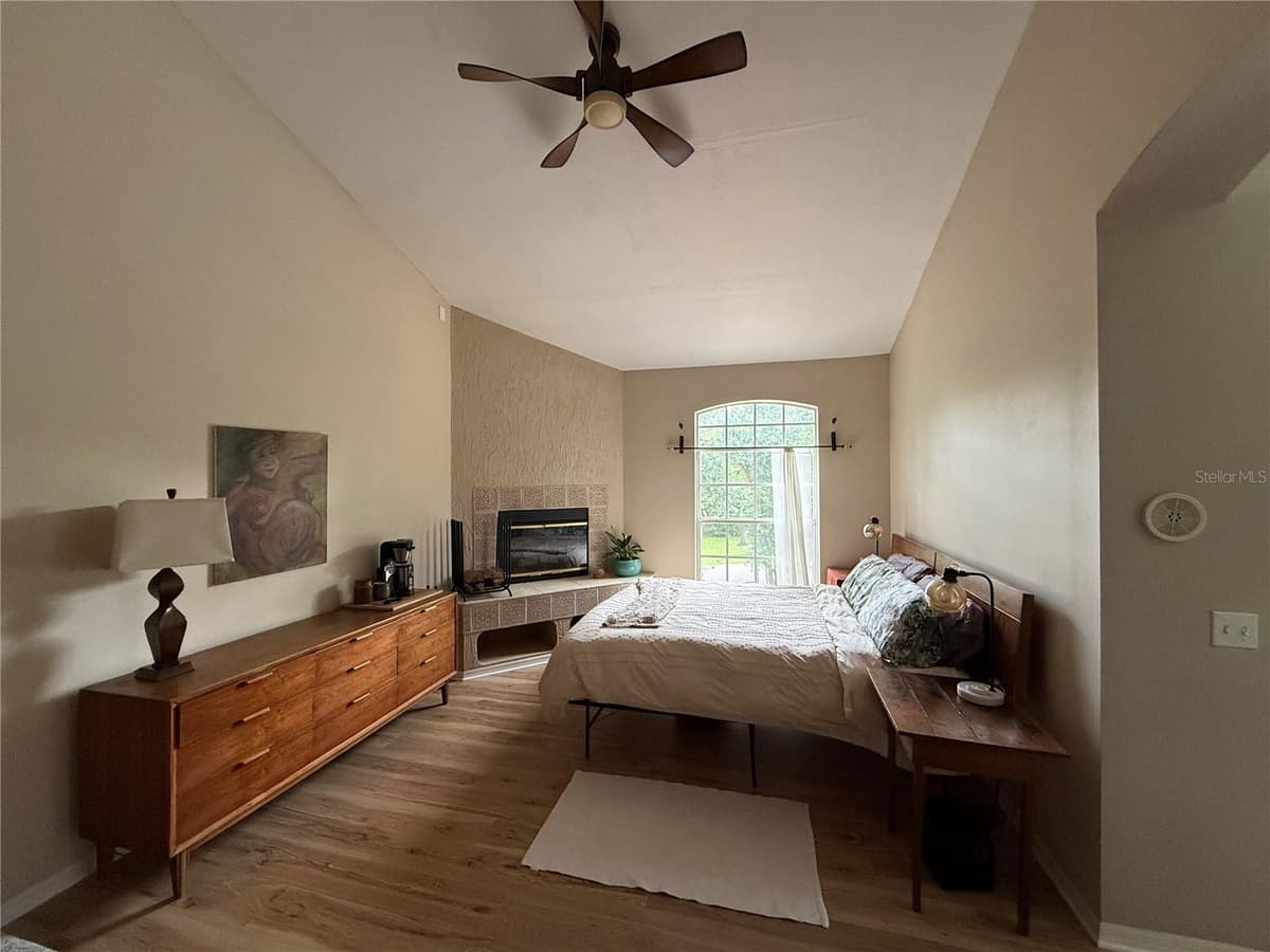 1701 BRIDLEWALK COURT — photo 17 of 24