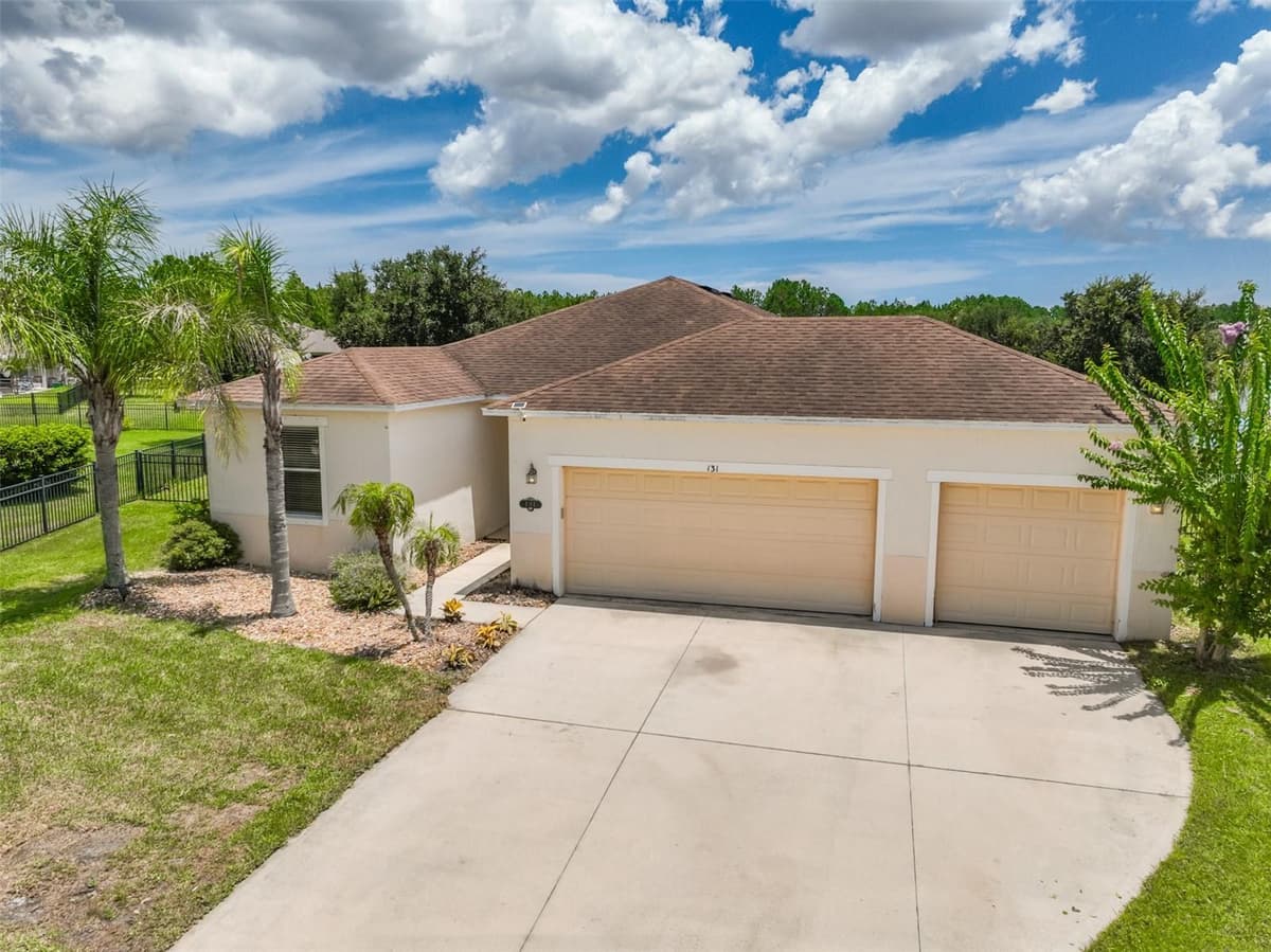 131 MULBERRY BRANCH COURT — photo 4 of 55