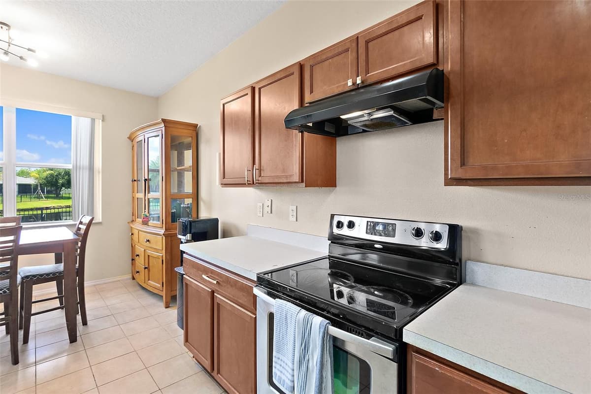 131 MULBERRY BRANCH COURT — photo 23 of 55