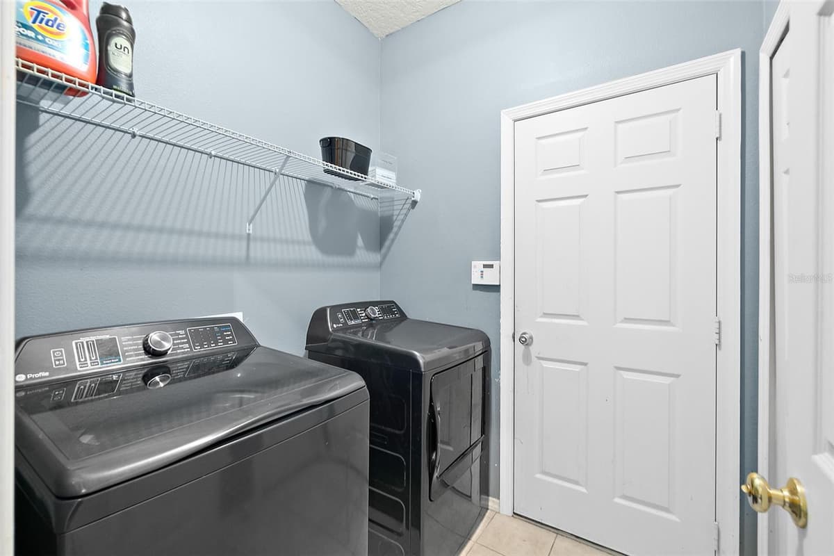 131 MULBERRY BRANCH COURT — photo 39 of 55