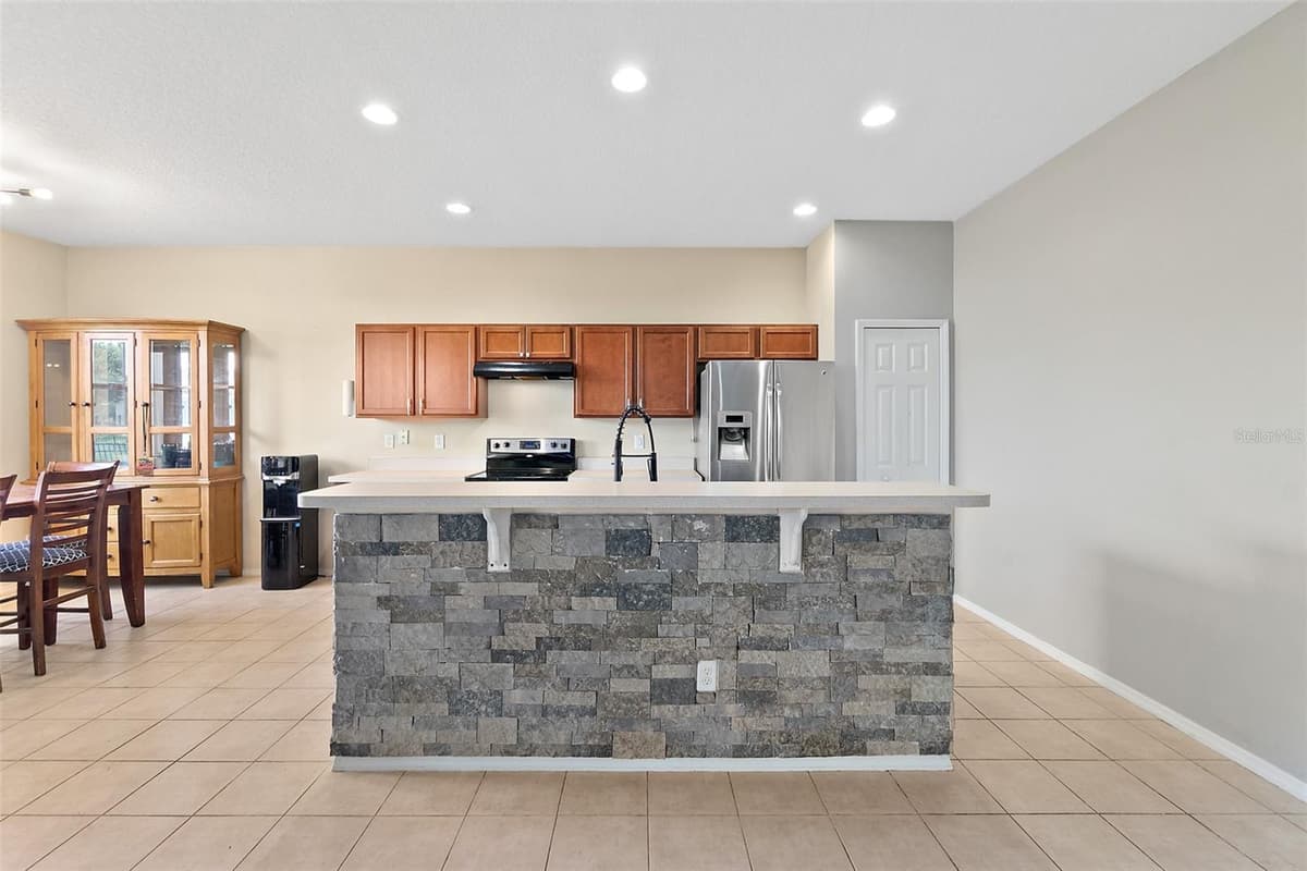 131 MULBERRY BRANCH COURT — photo 20 of 55