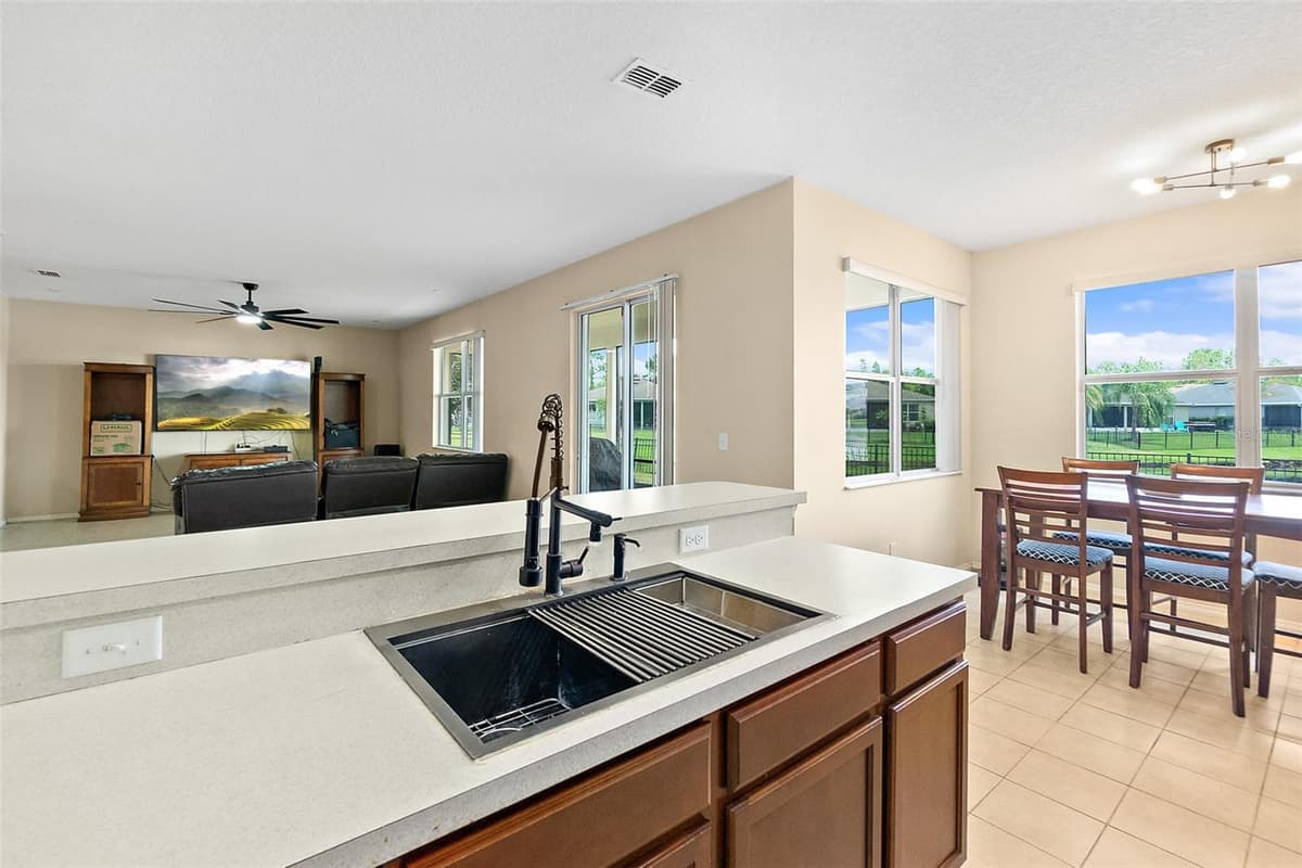 131 MULBERRY BRANCH COURT — photo 25 of 55