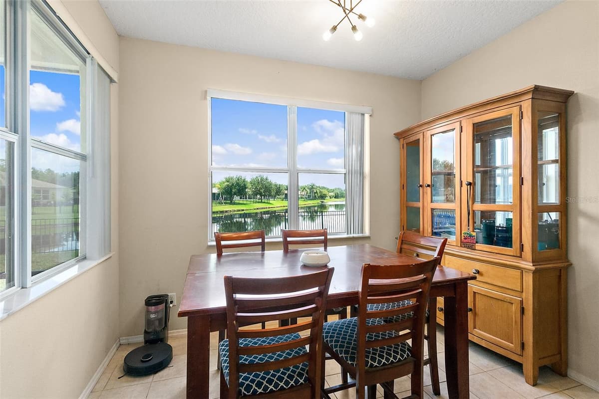 131 MULBERRY BRANCH COURT — photo 21 of 55
