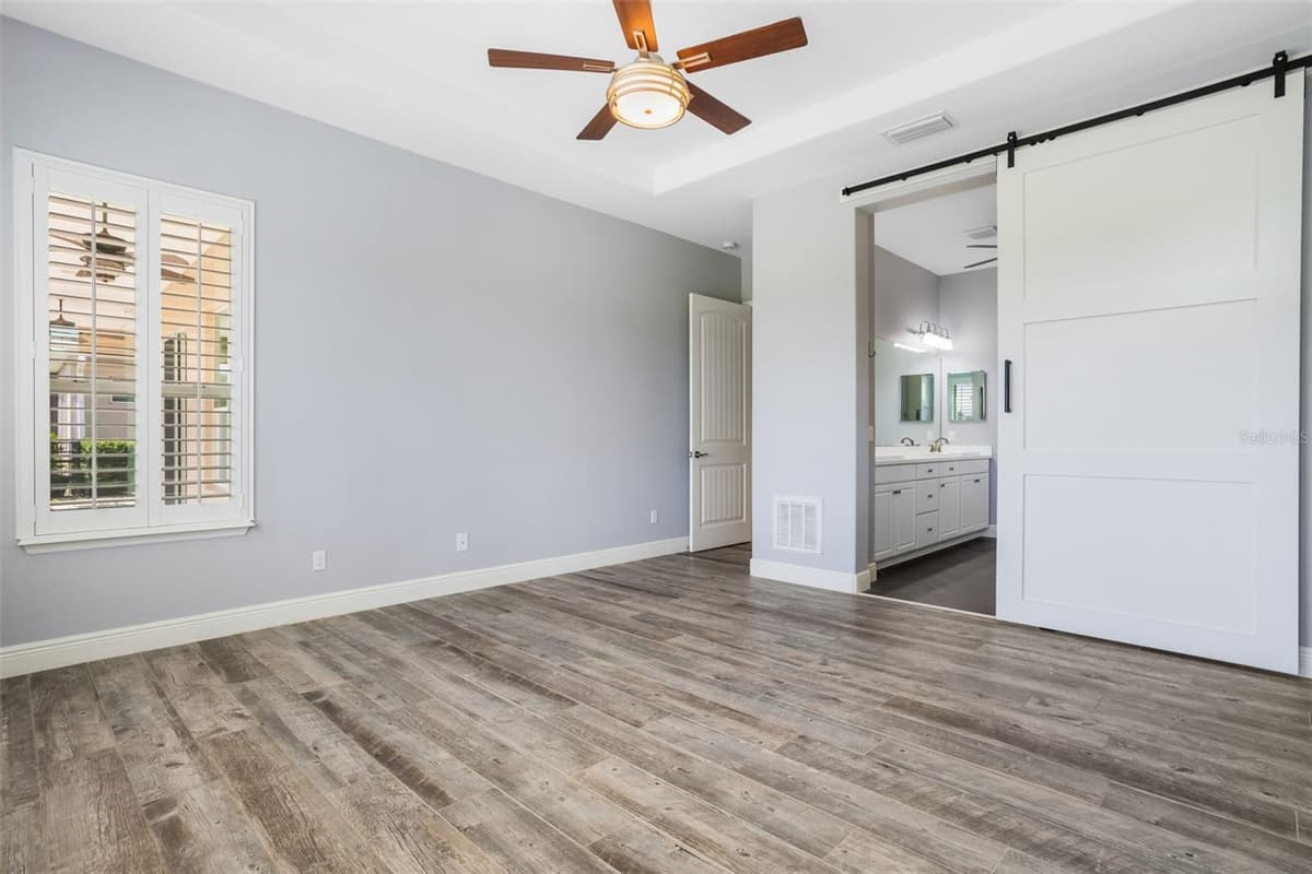 290 SILVER MAPLE ROAD — photo 22 of 61