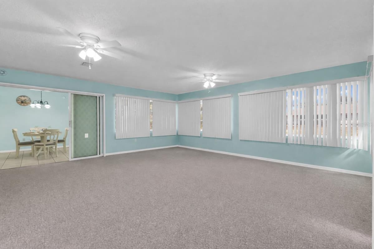 285 MARK TWAIN LANE — photo 18 of 31