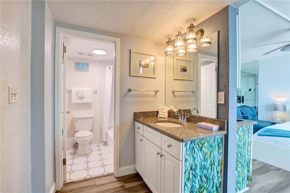 9980 GULF BOULEVARD — photo 10 of 28