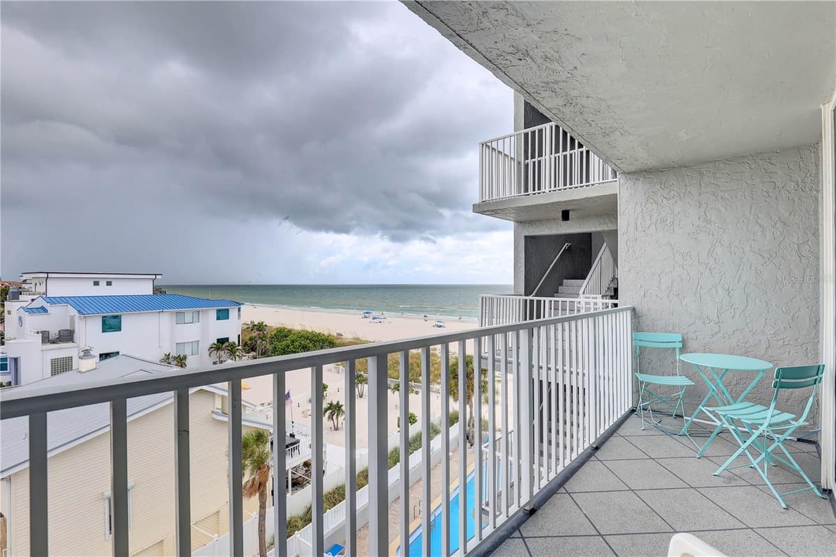 9980 GULF BOULEVARD — photo 12 of 28