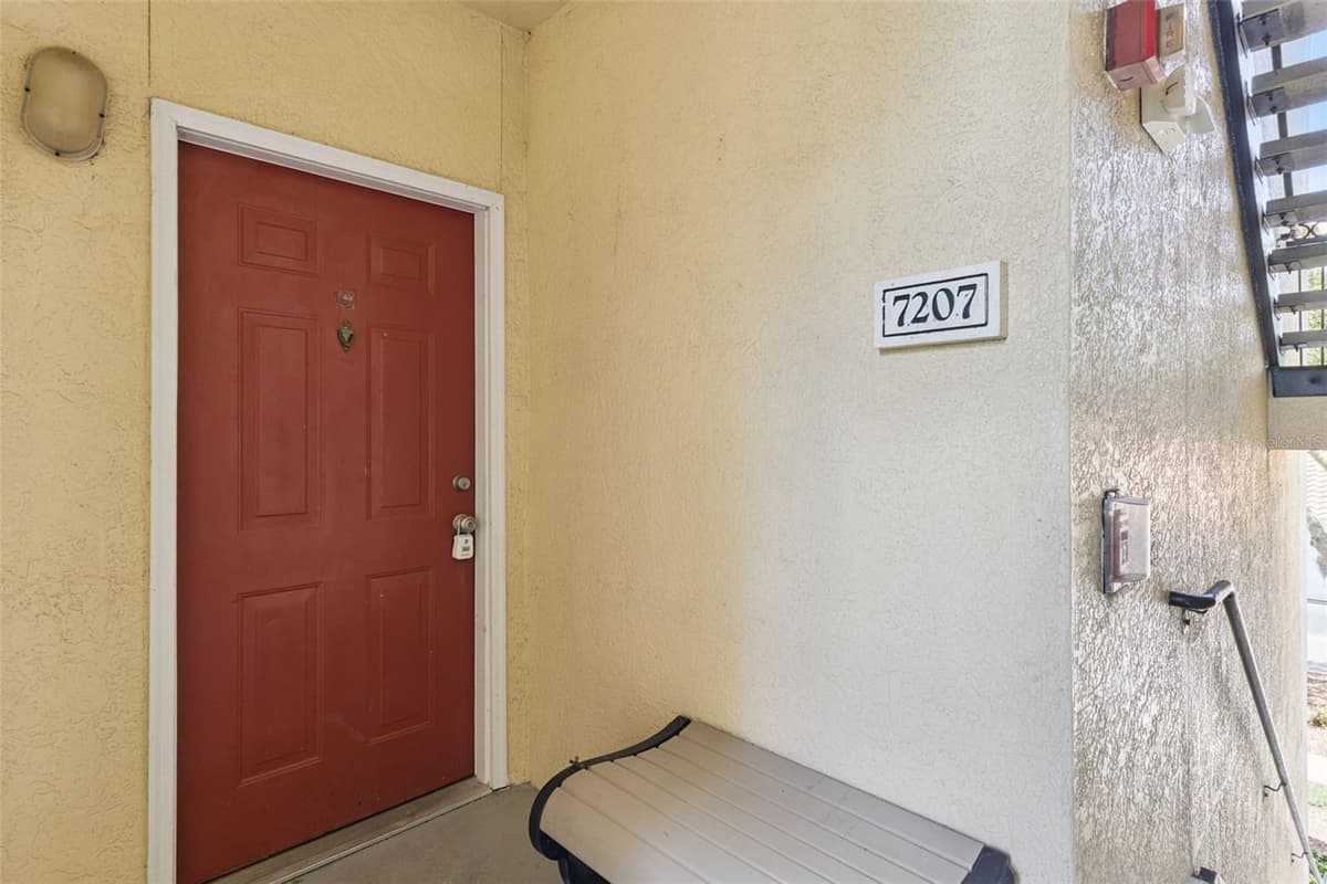 1460 LAKE SHADOW CIRCLE — photo 2 of 22