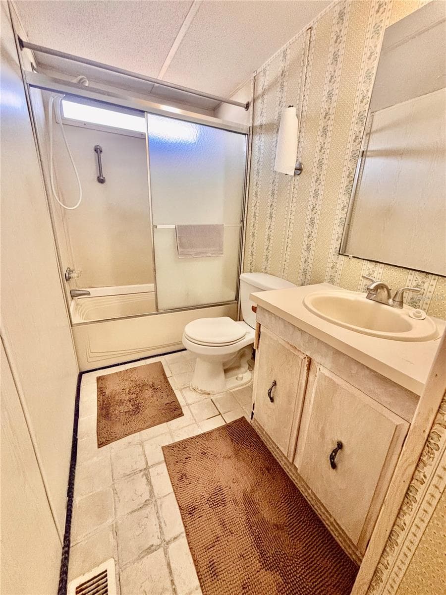 945 TARRSON BOULEVARD — photo 15 of 19
