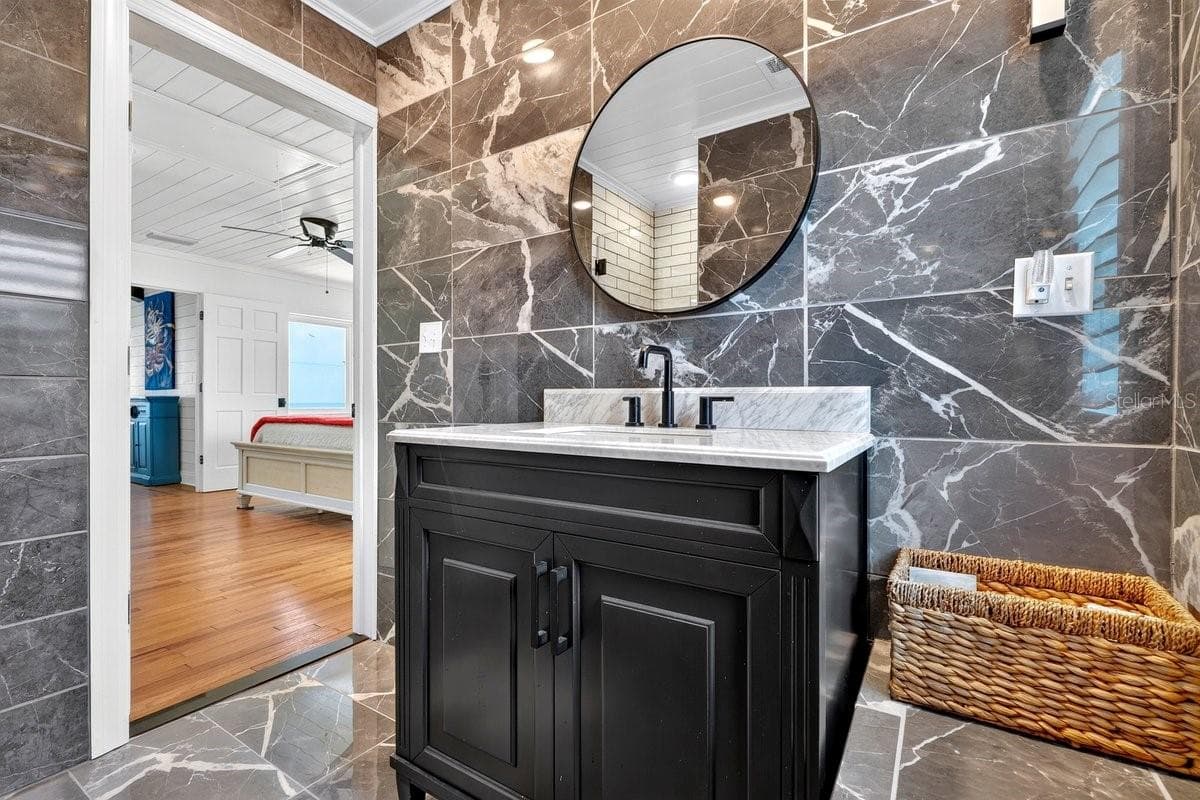 6118 ATLANTIC AVENUE — photo 41 of 81