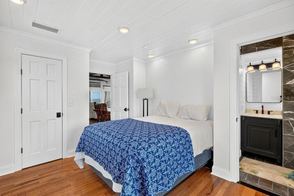 6118 ATLANTIC AVENUE — photo 42 of 81