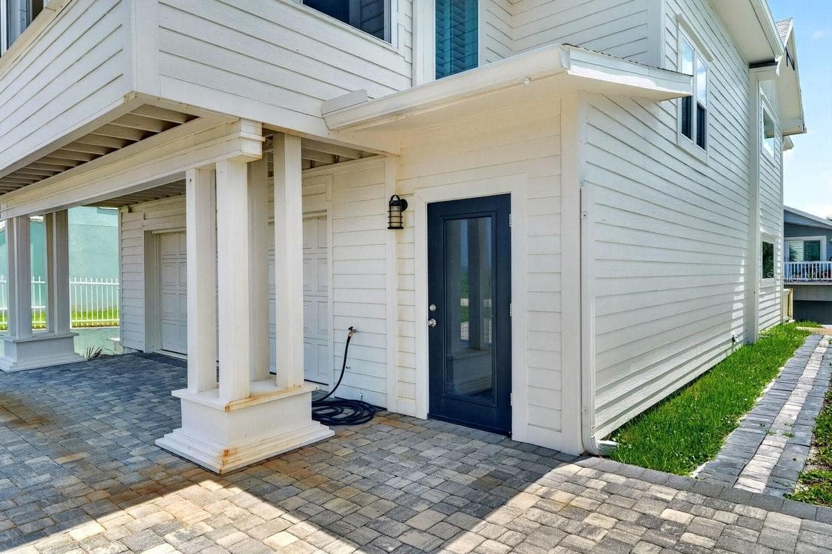 6118 ATLANTIC AVENUE — photo 12 of 81