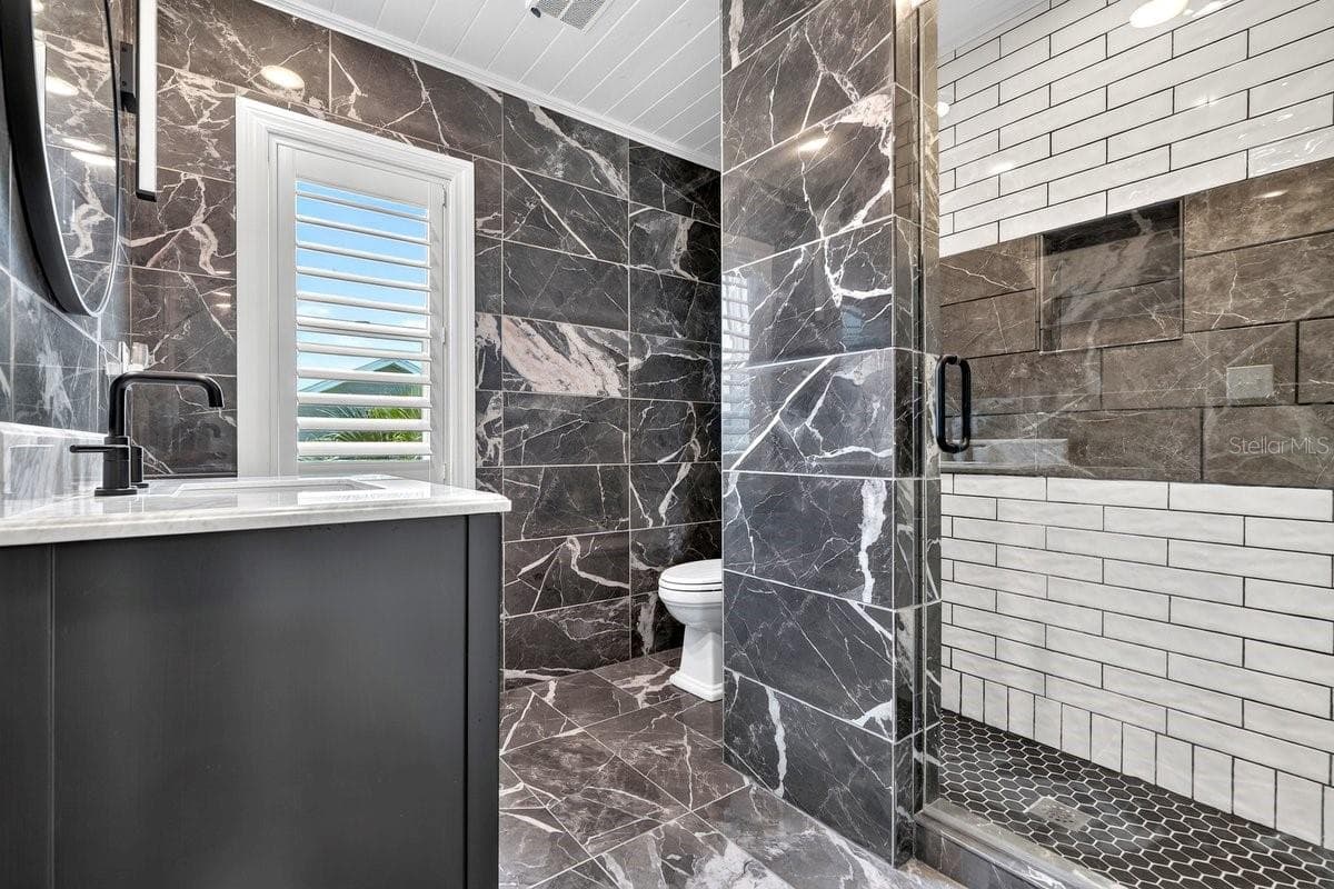 6118 ATLANTIC AVENUE — photo 39 of 81