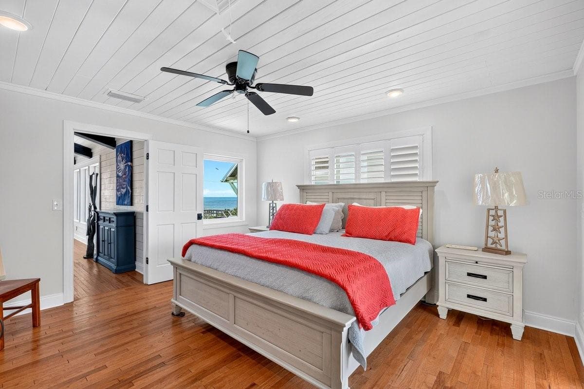 6118 ATLANTIC AVENUE — photo 36 of 81