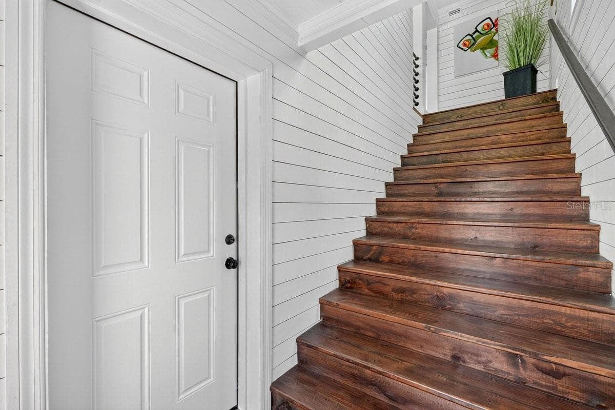 6118 ATLANTIC AVENUE — photo 14 of 81