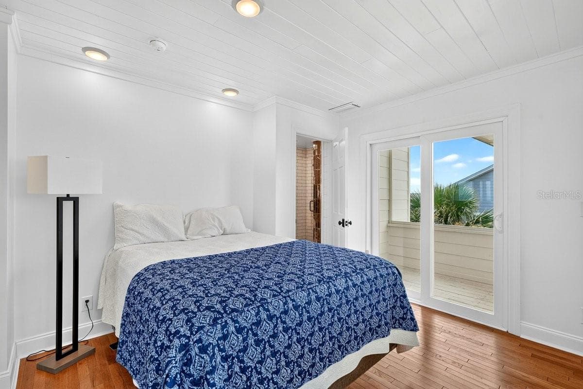 6118 ATLANTIC AVENUE — photo 43 of 81