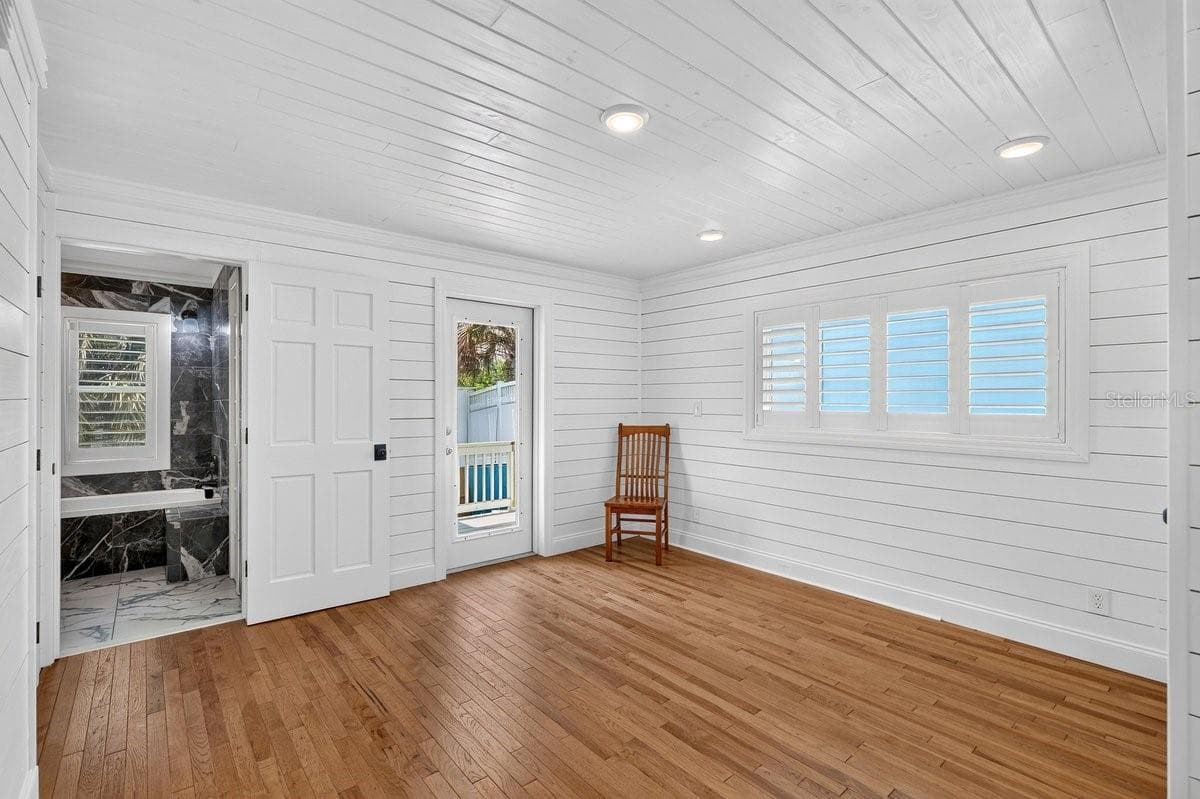 6118 ATLANTIC AVENUE — photo 54 of 81