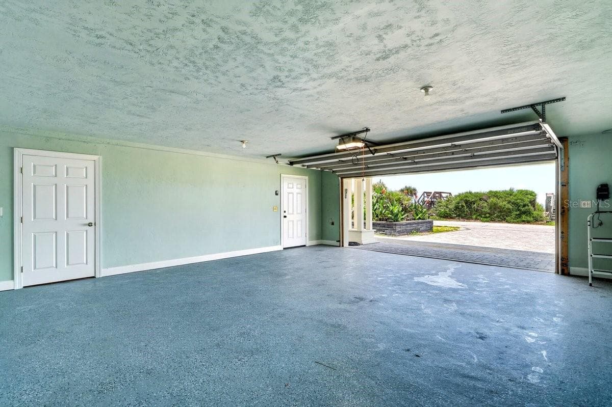 6118 ATLANTIC AVENUE — photo 70 of 81