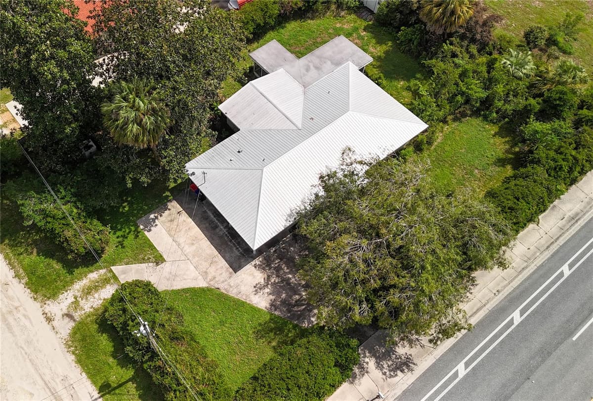 4710 23RD AVENUE — photo 4 of 5