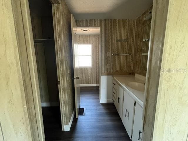 223 PEPPERTREE COURT — photo 15 of 29