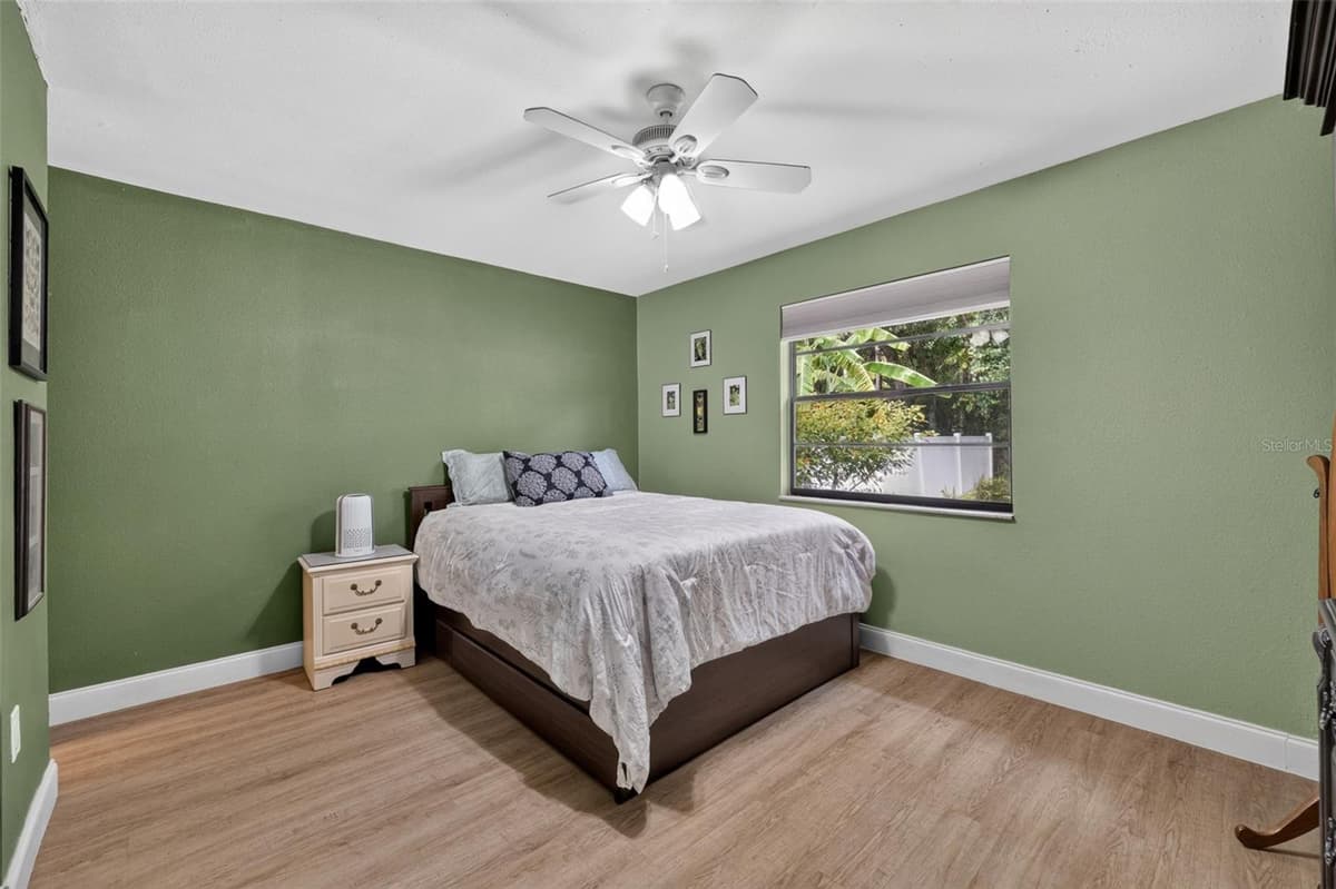 9 FRESHWATER DRIVE — photo 11 of 21