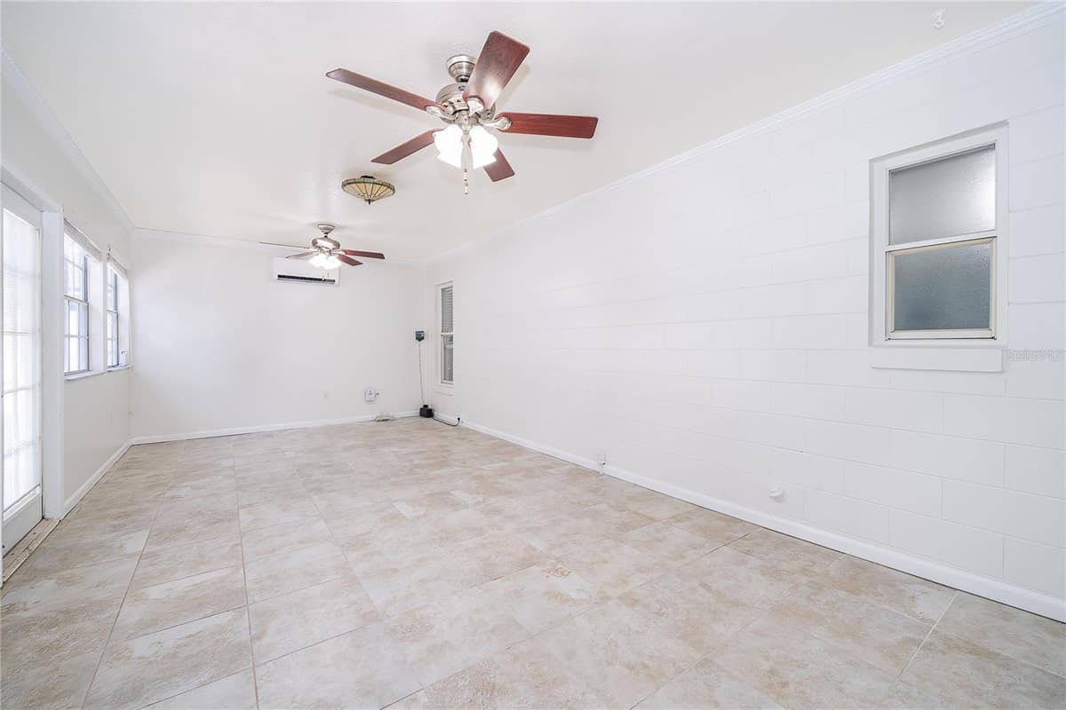 2462 CAROLTON ROAD — photo 17 of 37