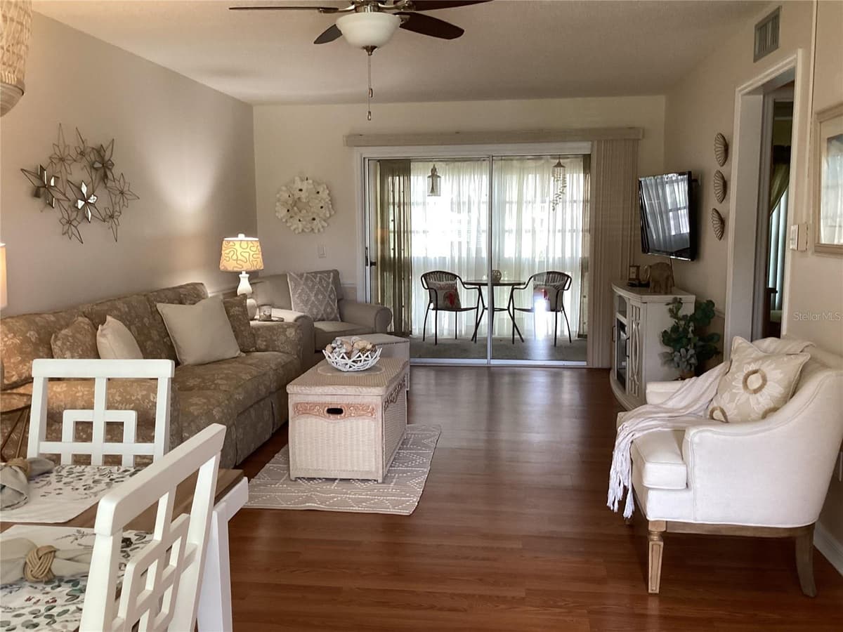 1250 PINELLAS AVENUE — photo 3 of 25