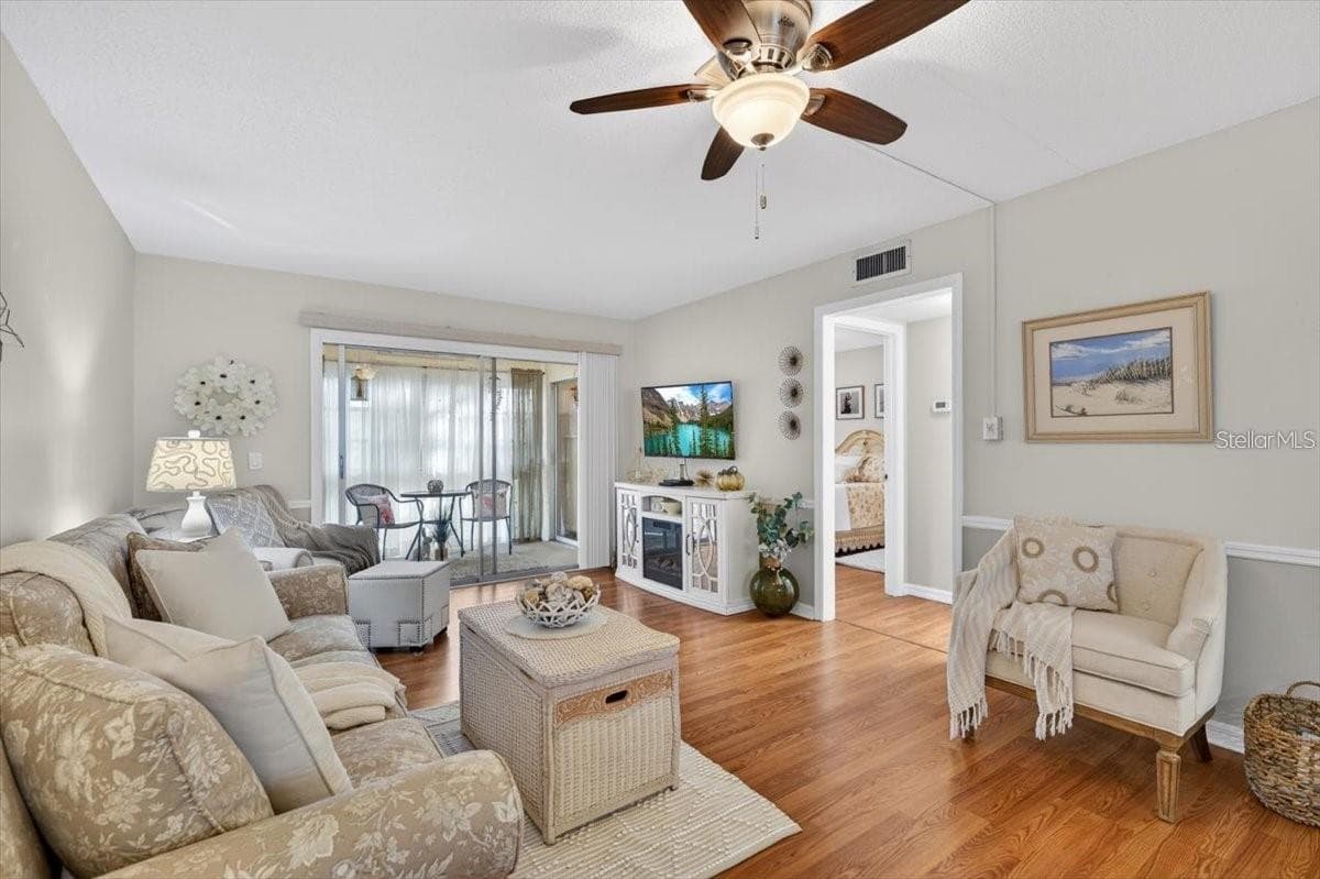 1250 PINELLAS AVENUE — photo 19 of 25