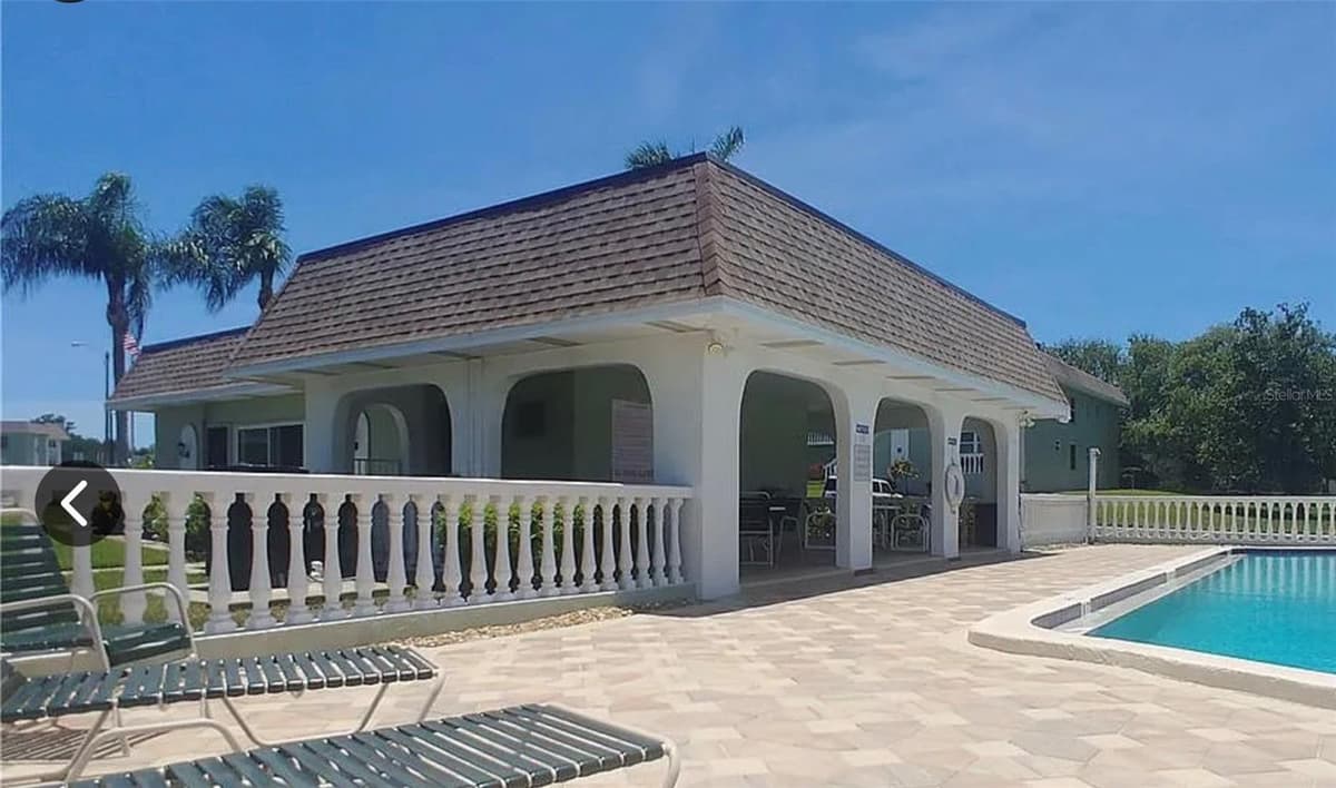 1250 PINELLAS AVENUE — photo 2 of 25