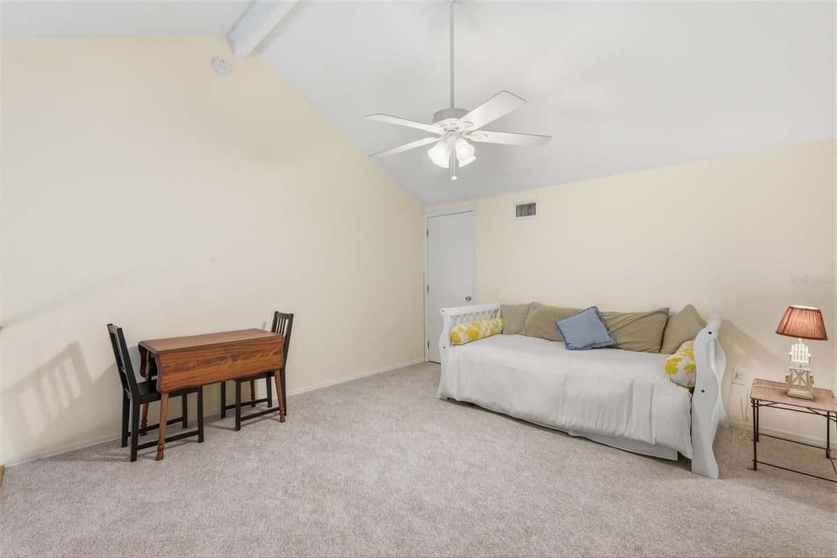 4410 WARREN AVENUE — photo 24 of 48
