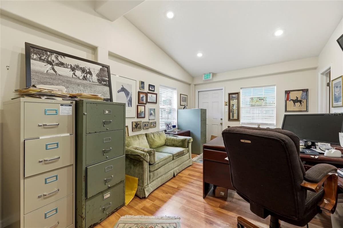 3526 ELLIS LANE — photo 30 of 56