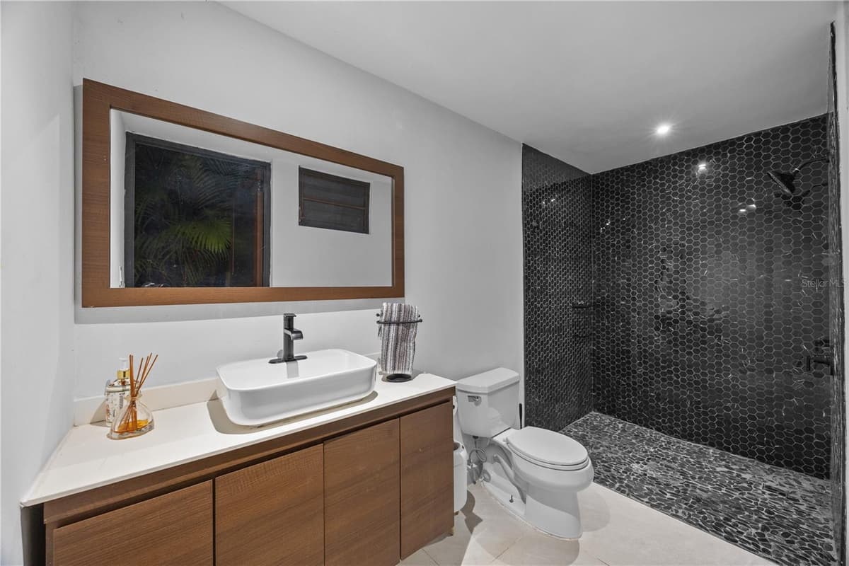 1841 BEGONIA ST, SANTA MARIA — photo 41 of 42