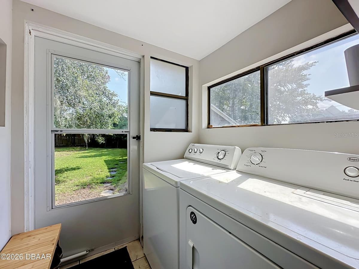 2615 RIDGEWOOD ROAD — photo 32 of 51