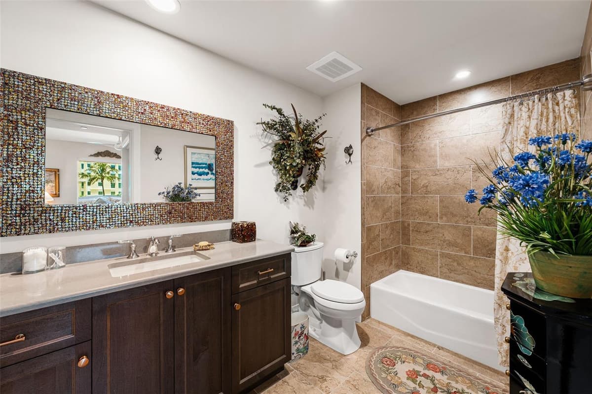 795 COLLANY ROAD — photo 41 of 72