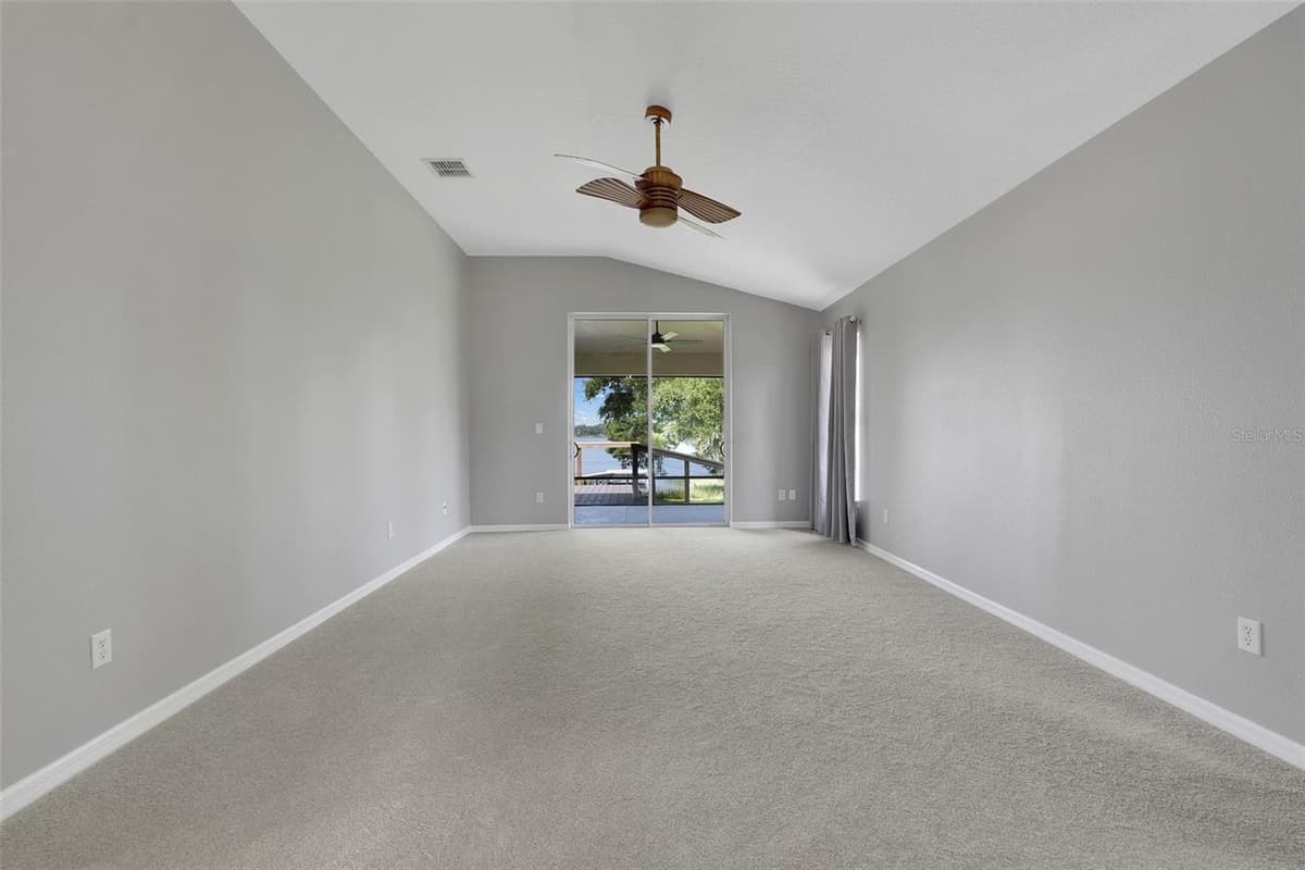 18233 ROSE STREET — photo 24 of 60