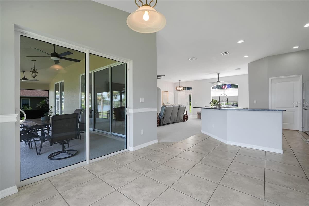 18233 ROSE STREET — photo 19 of 60