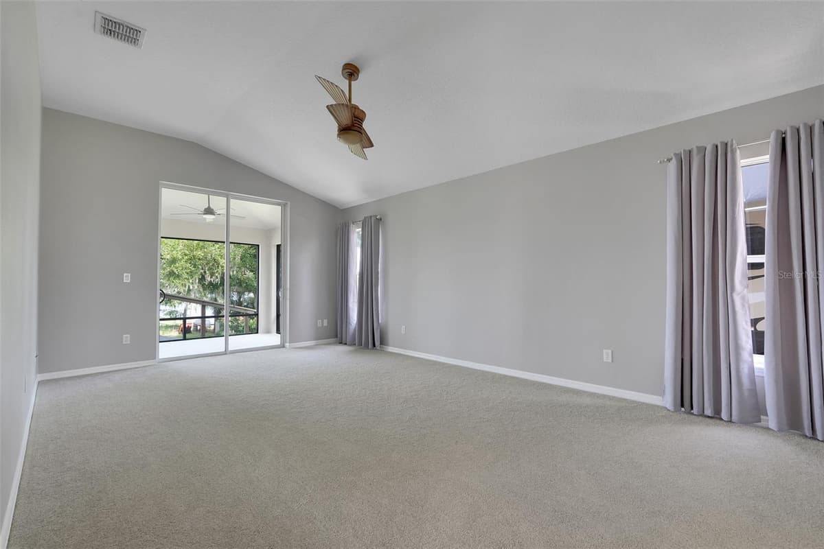 18233 ROSE STREET — photo 23 of 60