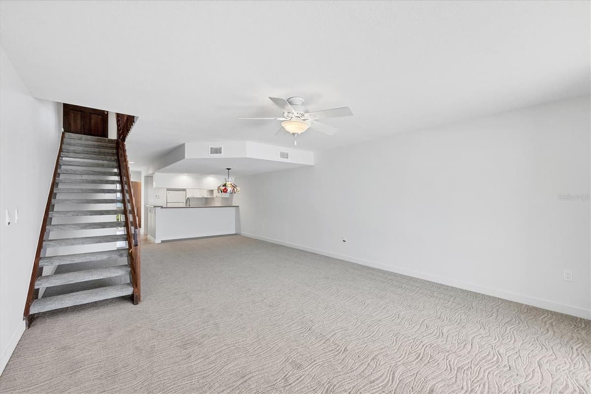 301 GULF BOULEVARD — photo 5 of 34