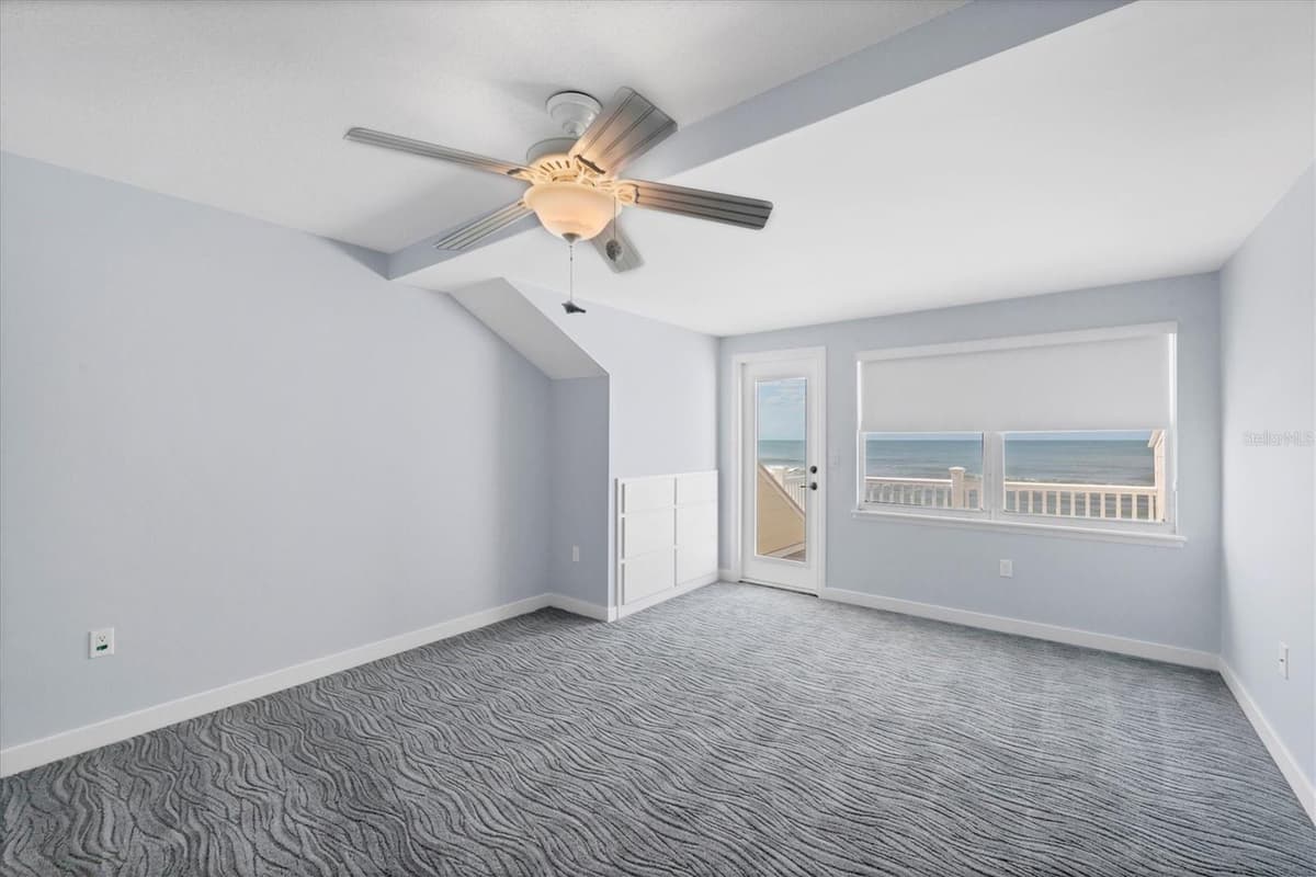 301 GULF BOULEVARD — photo 15 of 34