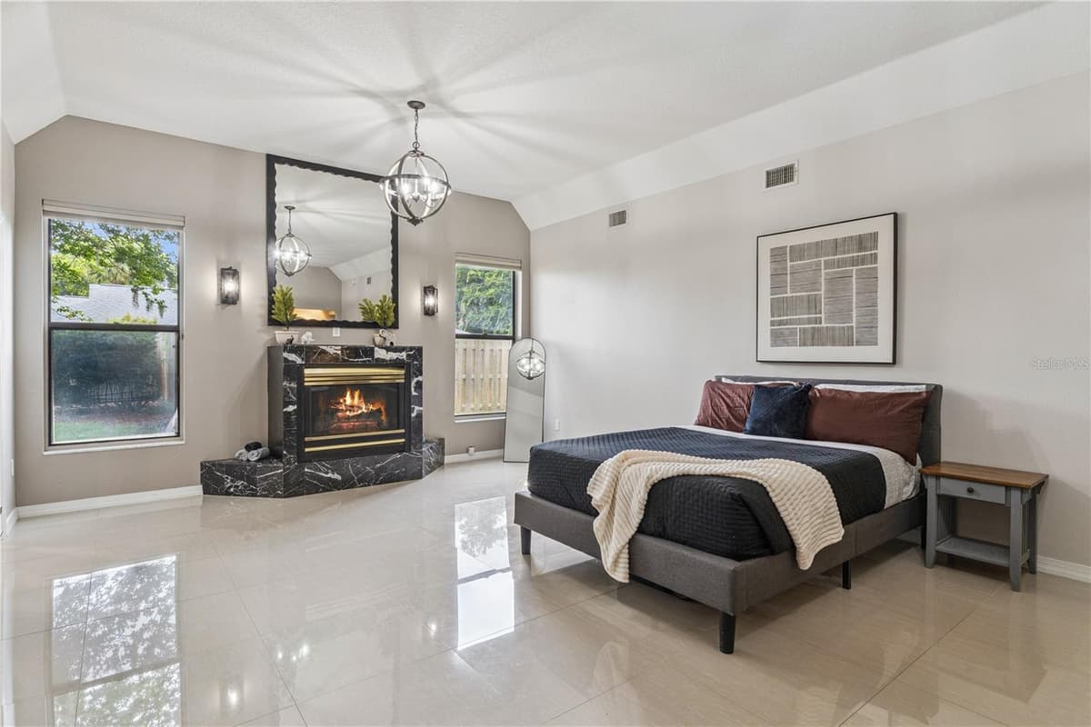 537 PELICAN BAY DRIVE — photo 15 of 58
