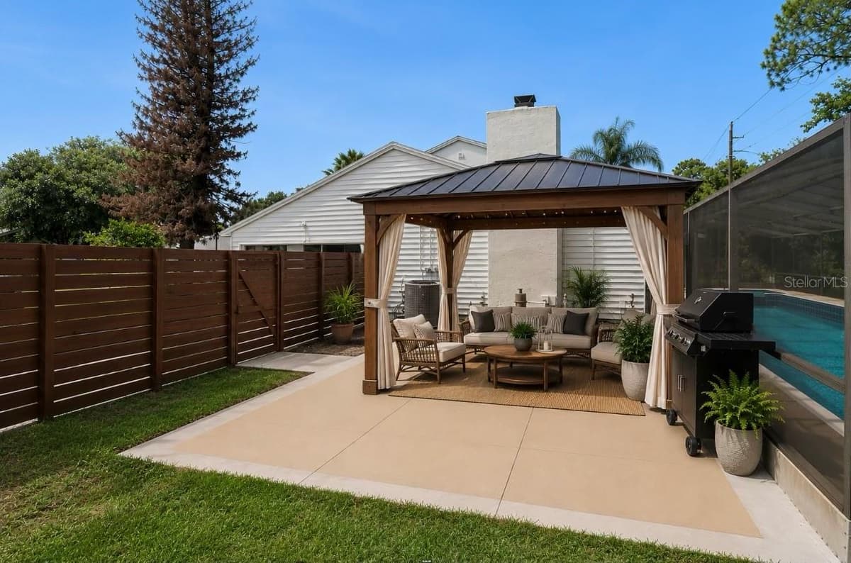 537 PELICAN BAY DRIVE — photo 44 of 58