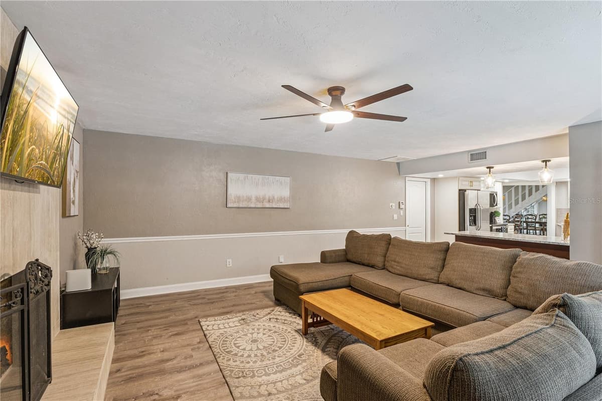 537 PELICAN BAY DRIVE — photo 24 of 58