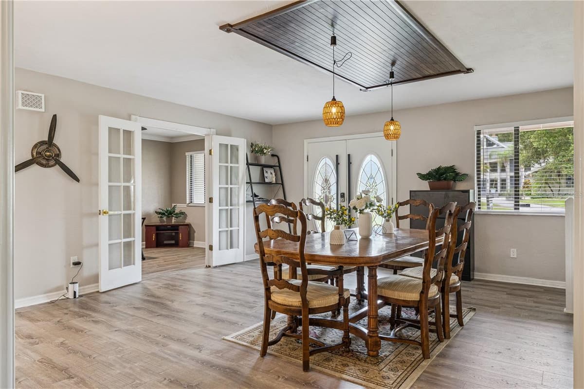537 PELICAN BAY DRIVE — photo 4 of 58