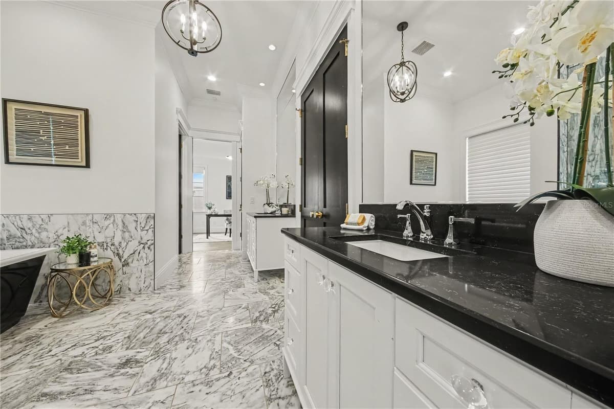 1750 WALNUT AVENUE — photo 22 of 55